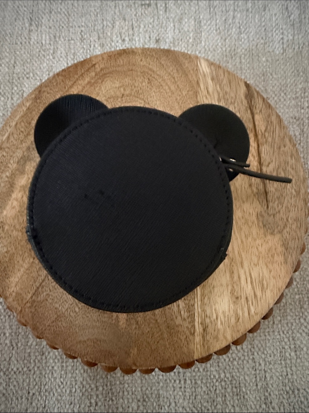 Kate Spade Minnie Mouse Coin Purse - Picture 2 of 4